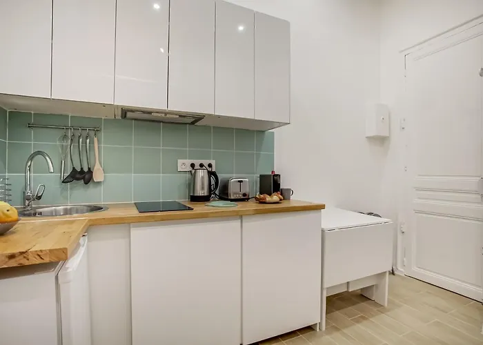 Tiny Duplex With Sauna In The 11